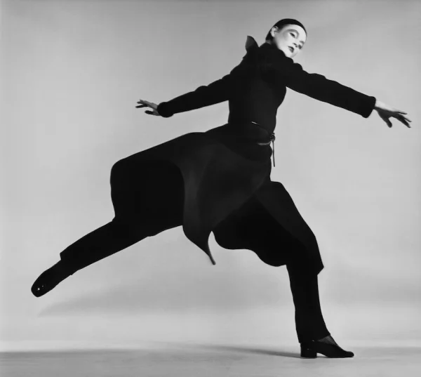 Richard Avedon - Ingrid Boulting, coat by Dior, Paris studio, January 1970